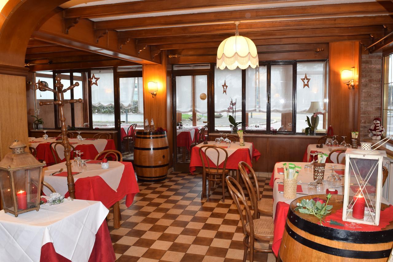 Albergo Trattoria Fioravante Peschiera del Garda Exterior foto